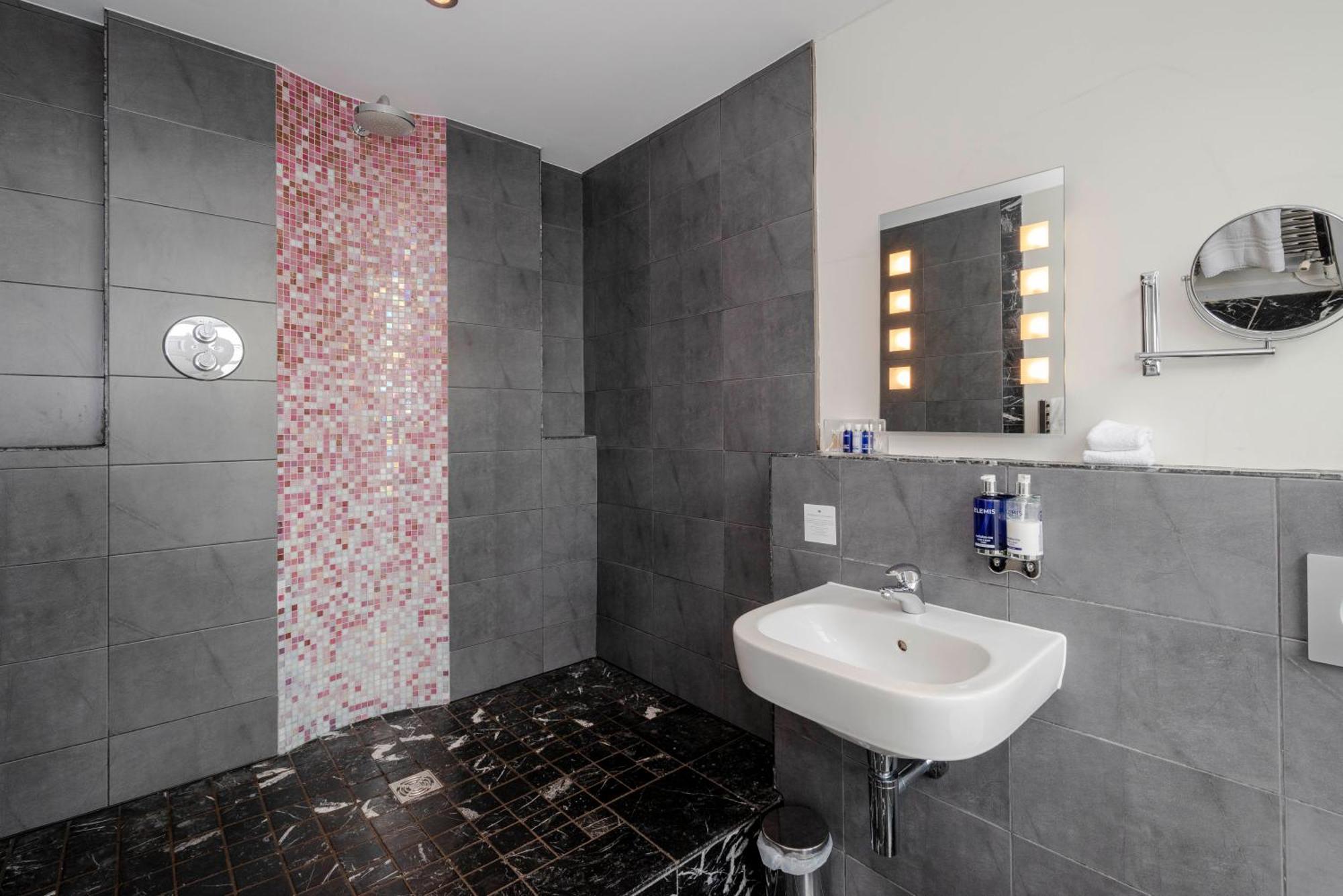 Fishmore Hall Hotel And Boutique Spa Ludlow Bagian luar foto